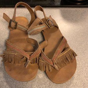 Girls sandals